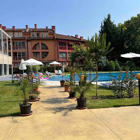 'oasis' Apartment, Nessebar رافدا