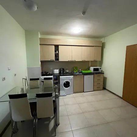 'oasis' Apartment, Nessebar شقة